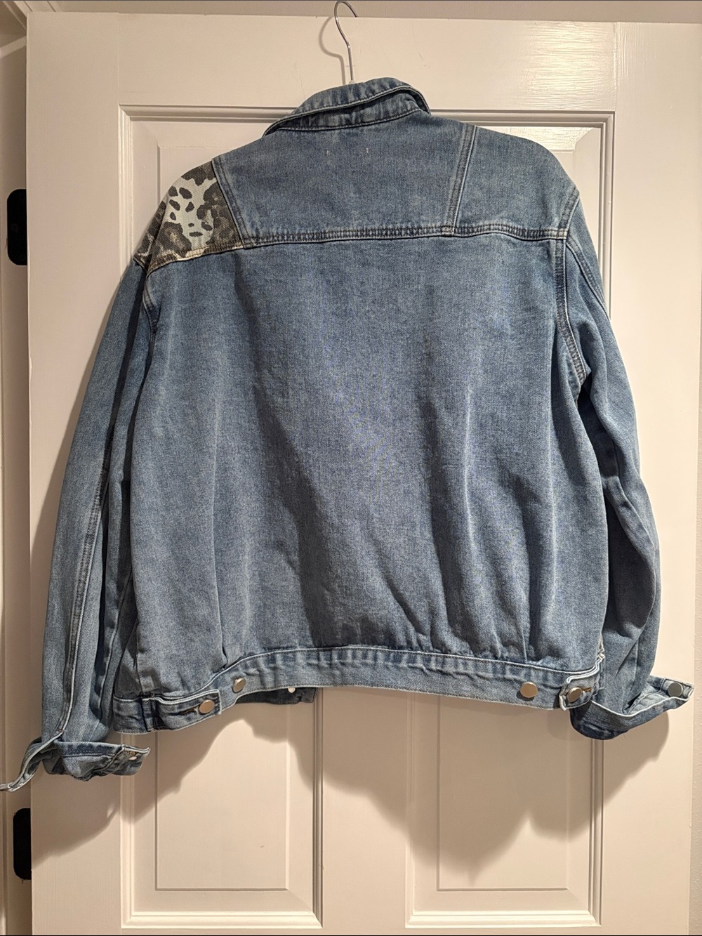 Pink Lily Light Blue Denim Jacket with Leopard Panels - Picture 3 of 3